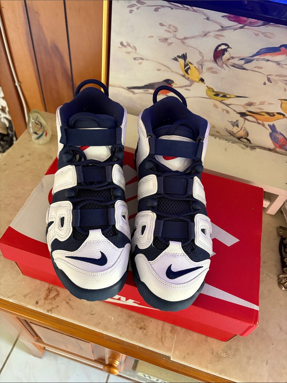 Air Nike’s #FQ8182-100 uptempo’96